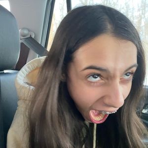 Meet your Posher, Sasha